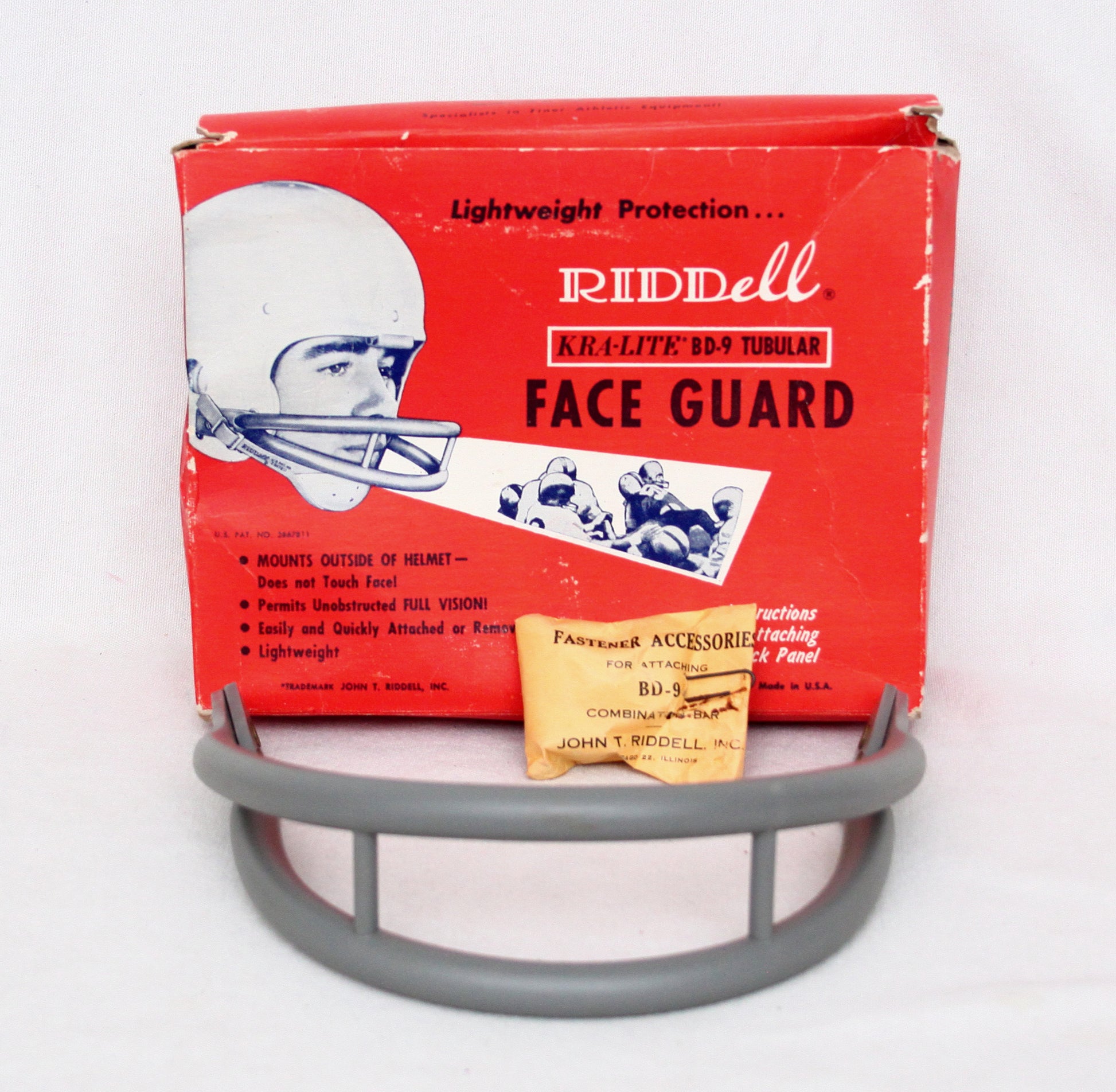 Ultra Rare** NIB Vintage 1950s Riddell BD-9 Two Bar Football Helmet – Football Helmet Restoration Center Ultra Rare** NIB Vintage 1950s Riddell BD-9 Two Bar Football Helmet – Football Helmet Restoration Center